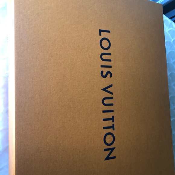 SOLD‼️- Louis Vuitton OnTheGo Jungle 👜🦁🦓 - Picture 8 of 8